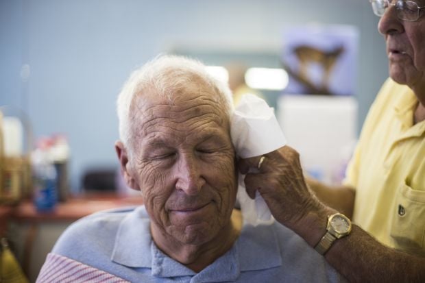 Grandin Road Barber Shop duo will hang up their scissors | Roanoke News