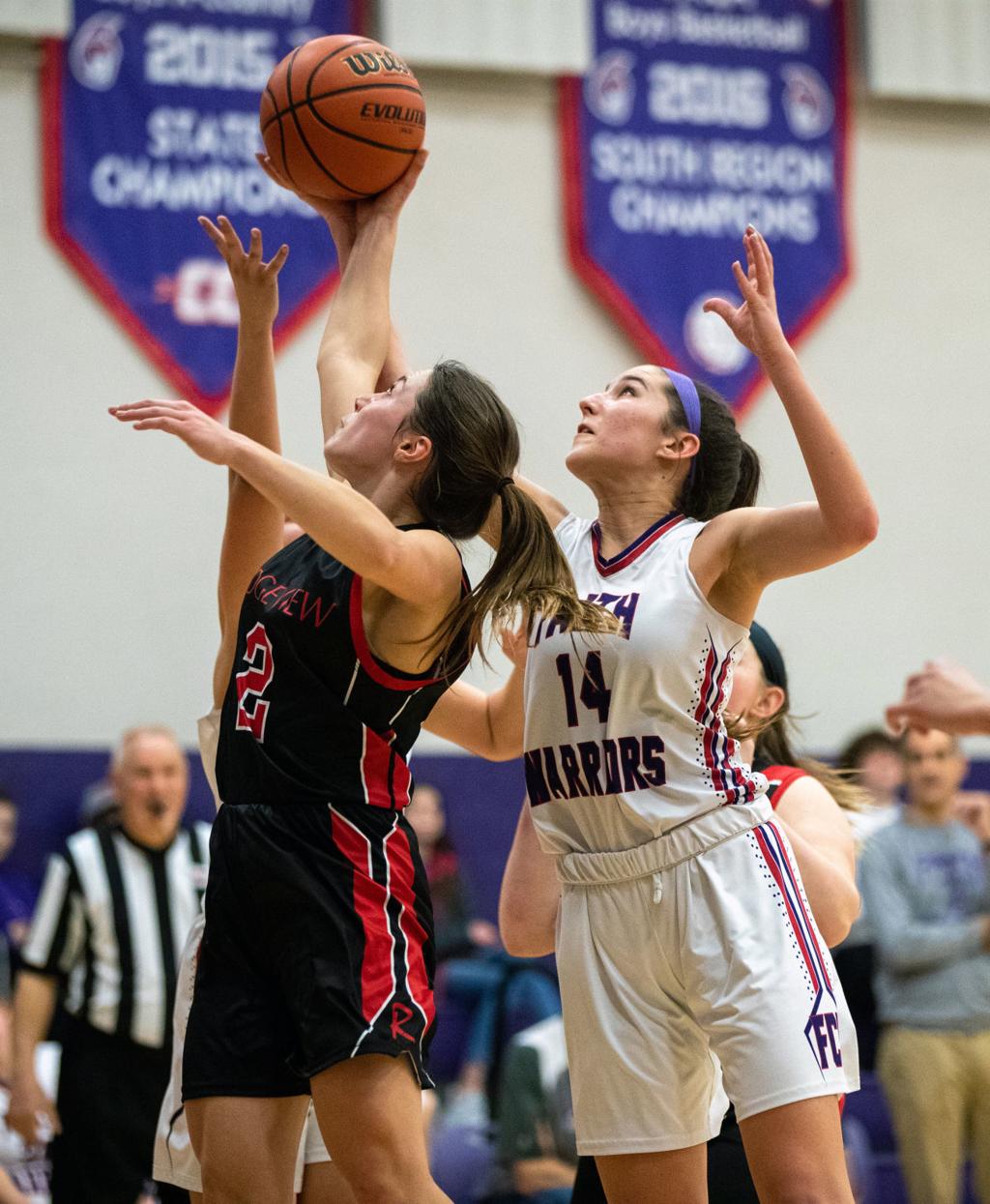 H S Girls Basketball Kagey Sisters And Their Dad Play Key