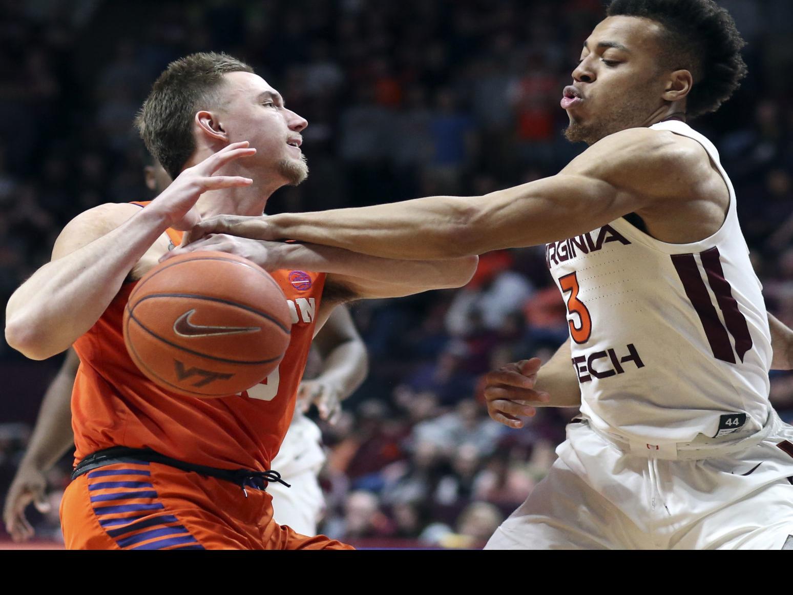 Virginia Tech Beats Clemson To End Four Game Skid Virginia Tech