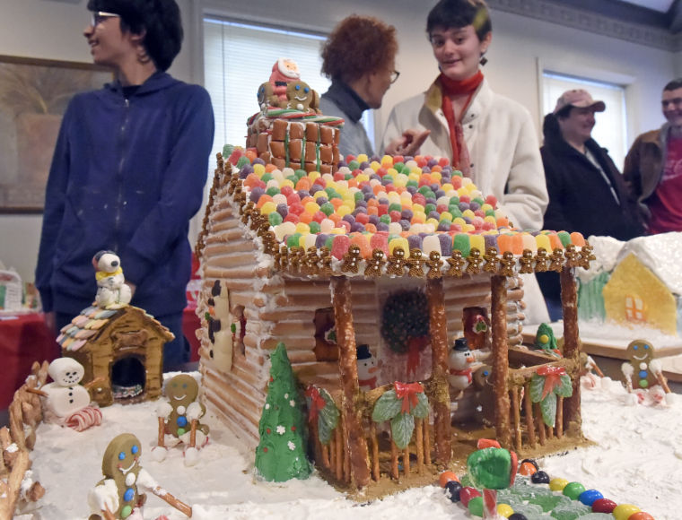 Salem's Gingerbread Festival can't outrun the rain and cold Local