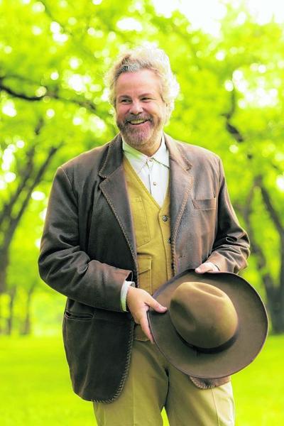 Robert Earl Keen