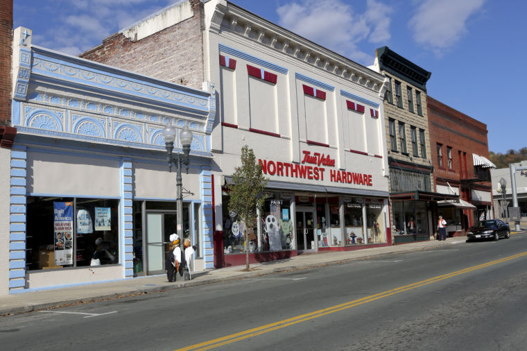 Burcham fueling new fires in Clifton — and feeling the heat