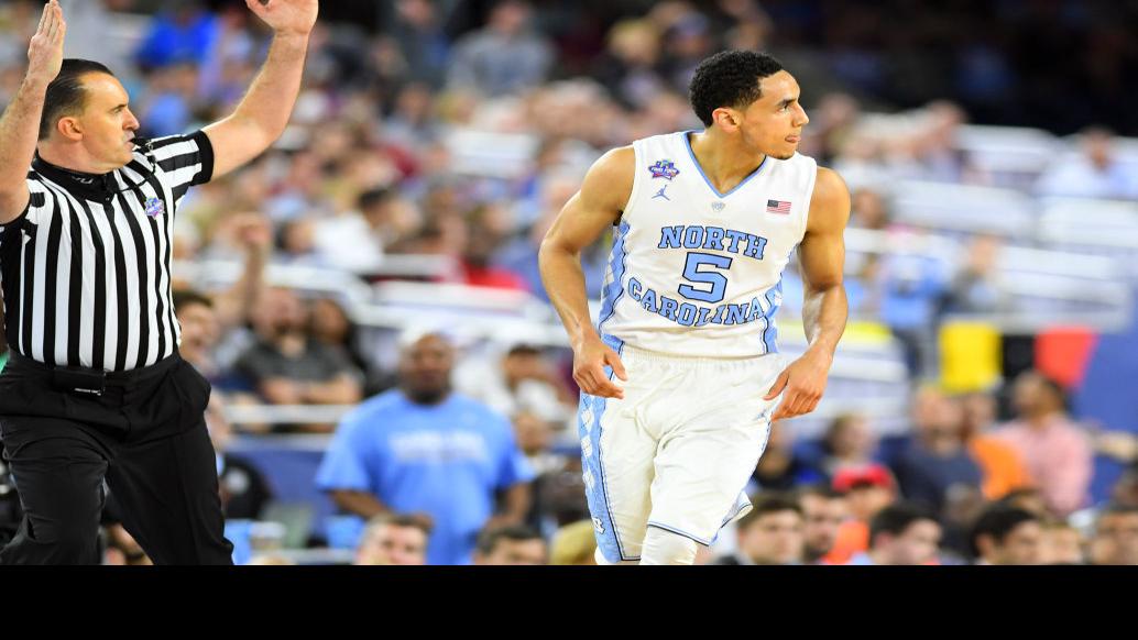 Referee Roger Ayers Provides Another Final Four Connection For Roanoke College Roanoke Com