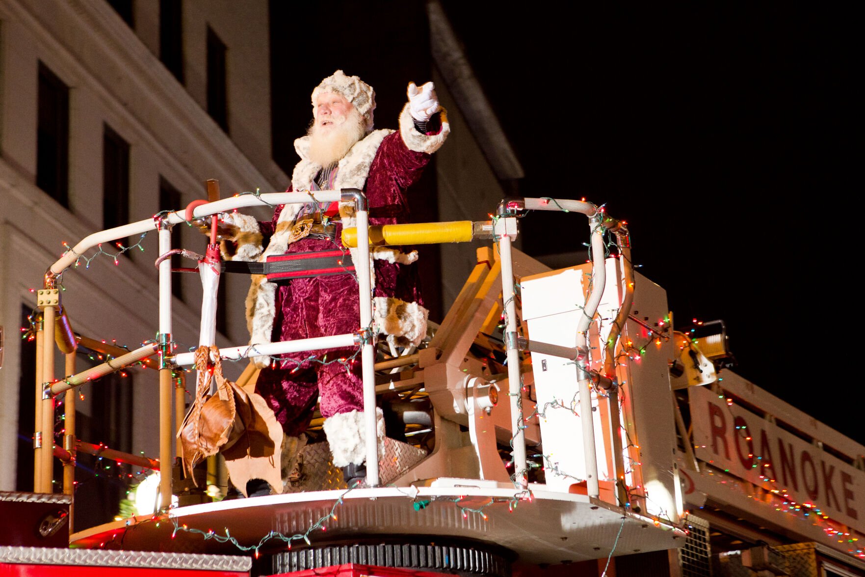 Roanoke Christmas Parade