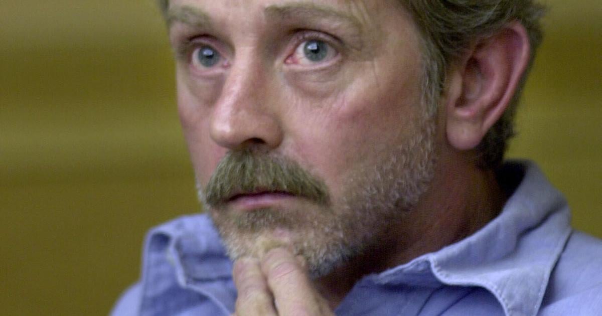 Gov. Terry McAuliffe pardons Roanoke's Davey Reedy