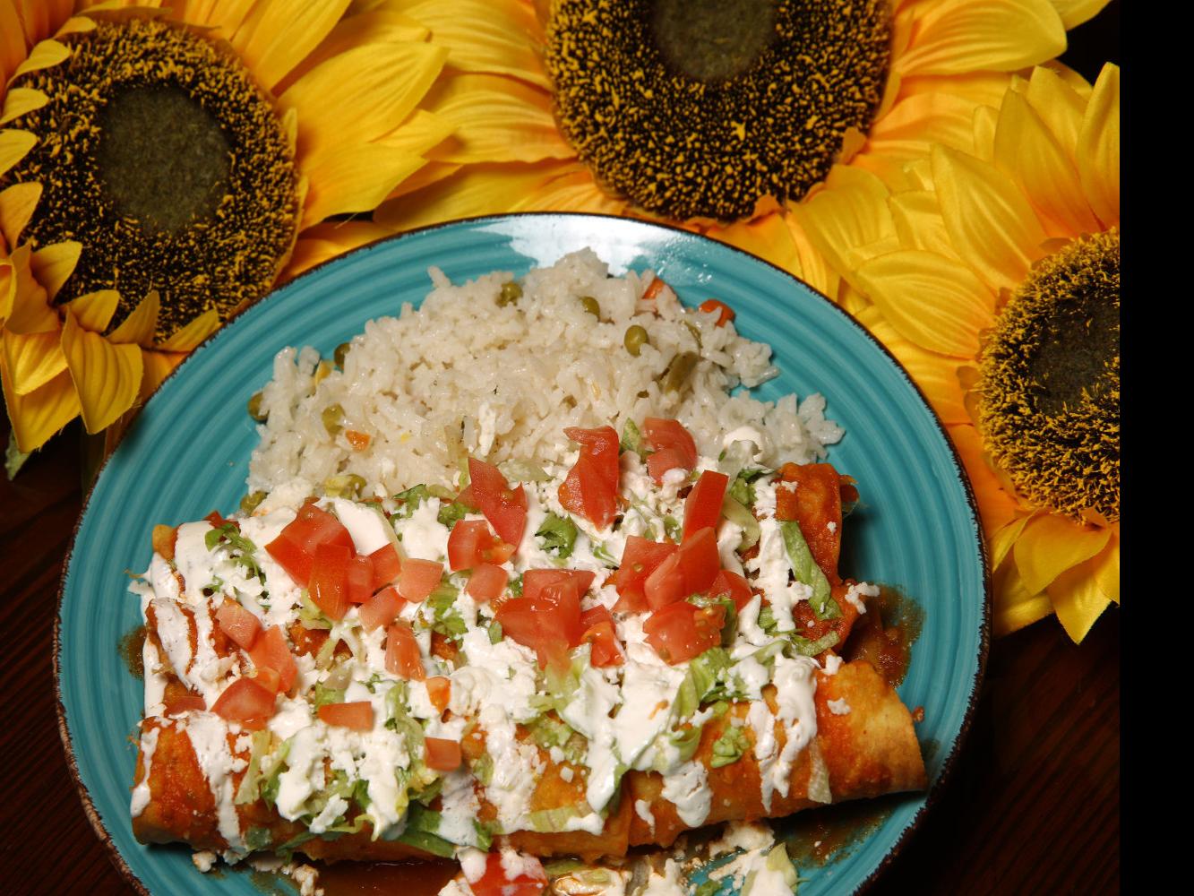 Restaurant Review La Elenita Excels At Traditional Mexican Food Fancy Cocktails Lifestyles Roanoke Com