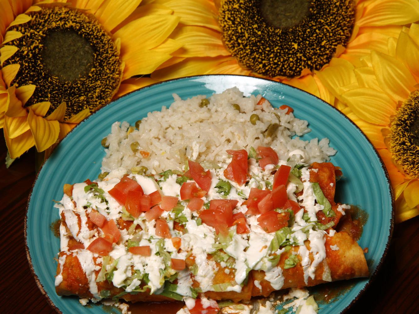 Restaurant Review La Elenita Excels At Traditional Mexican Food Fancy Cocktails Lifestyles Roanoke Com