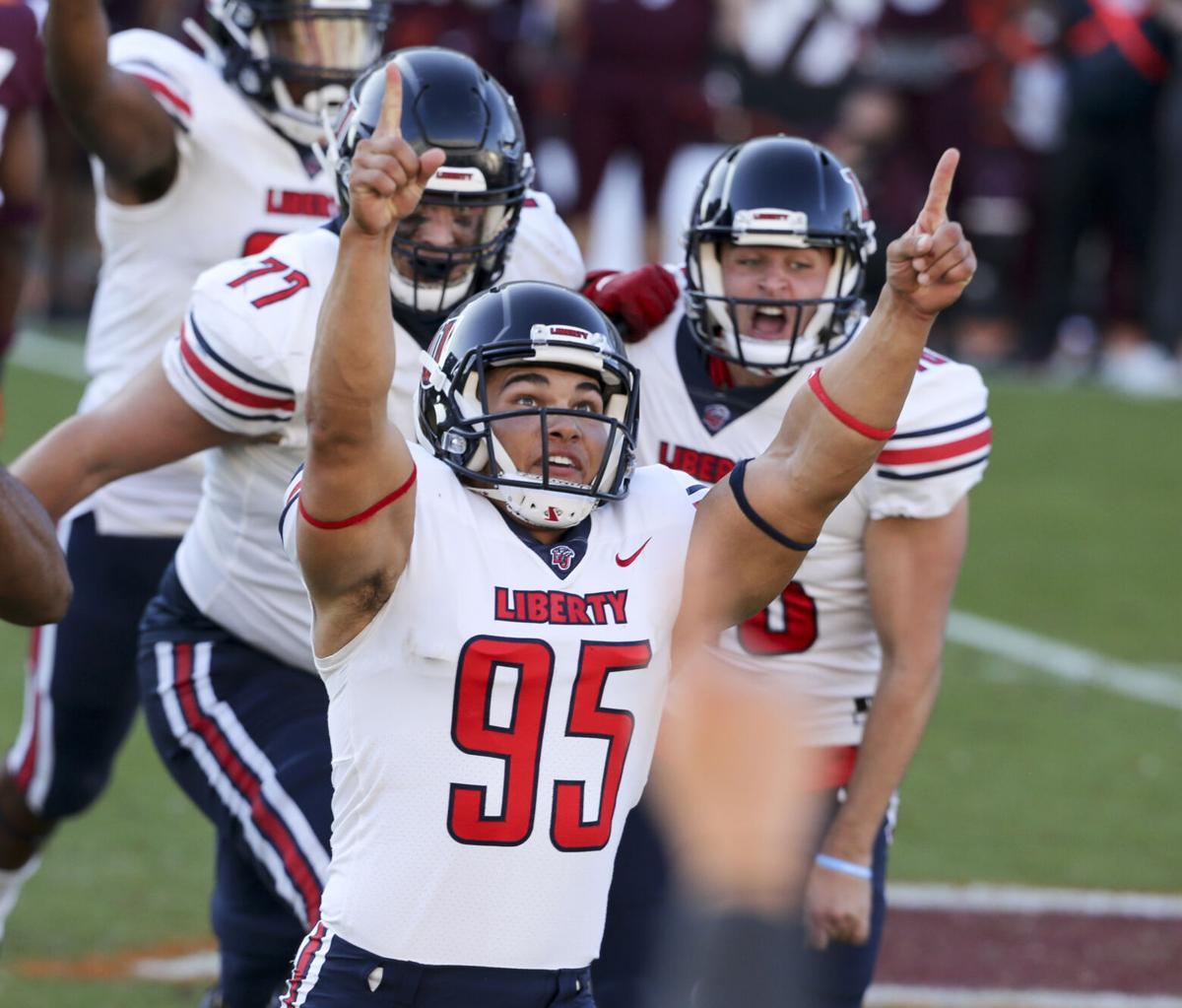 Liberty S Last Second Field Goal Clinches Upset Win Over Virginia Tech After False Finish Virginia Tech Roanoke Com