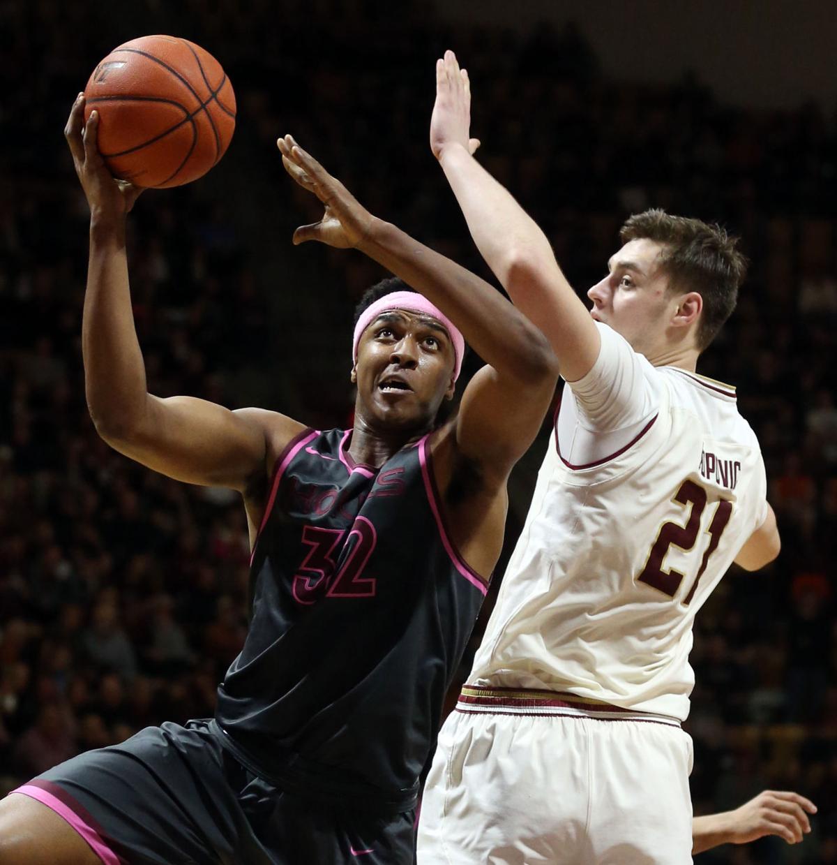 Virginia Tech Sizzles From The Field In Win Over Bc Virginia