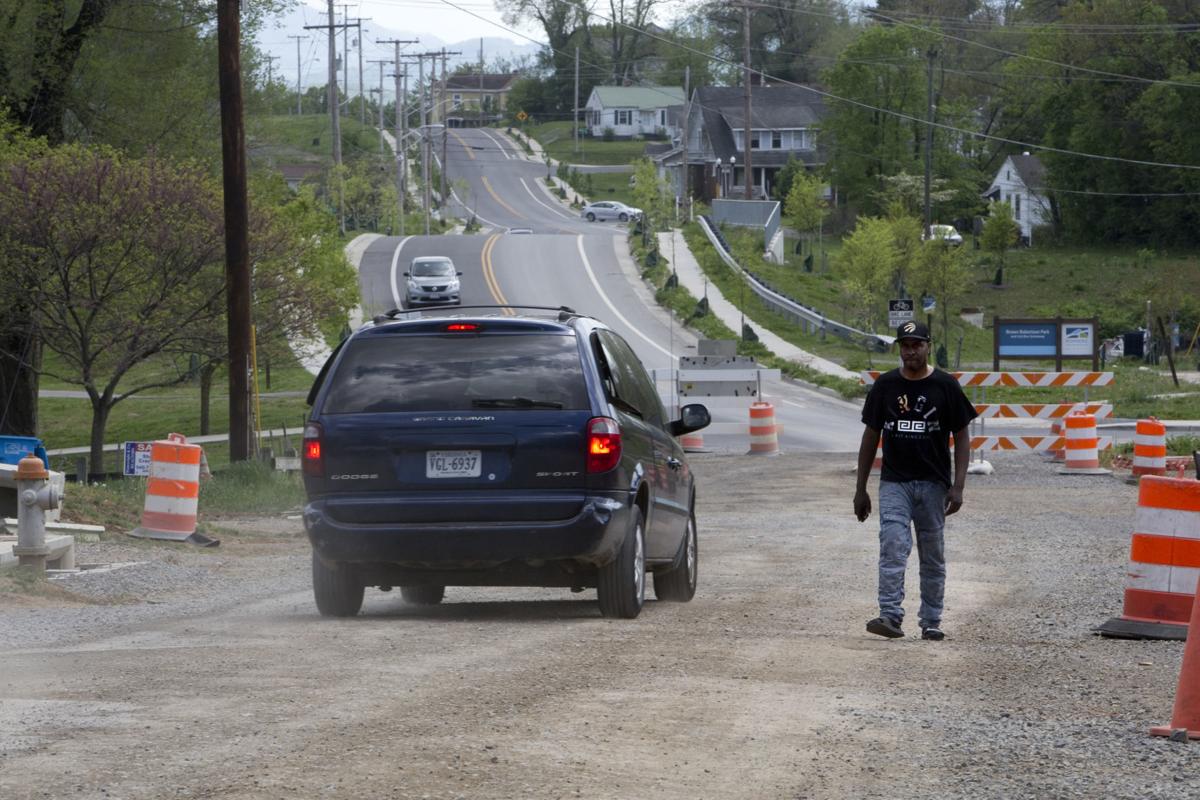Digging Dust Disruption Roanoke S 10th Street Makeover Approaches A Fall Finish Local News Roanoke Com