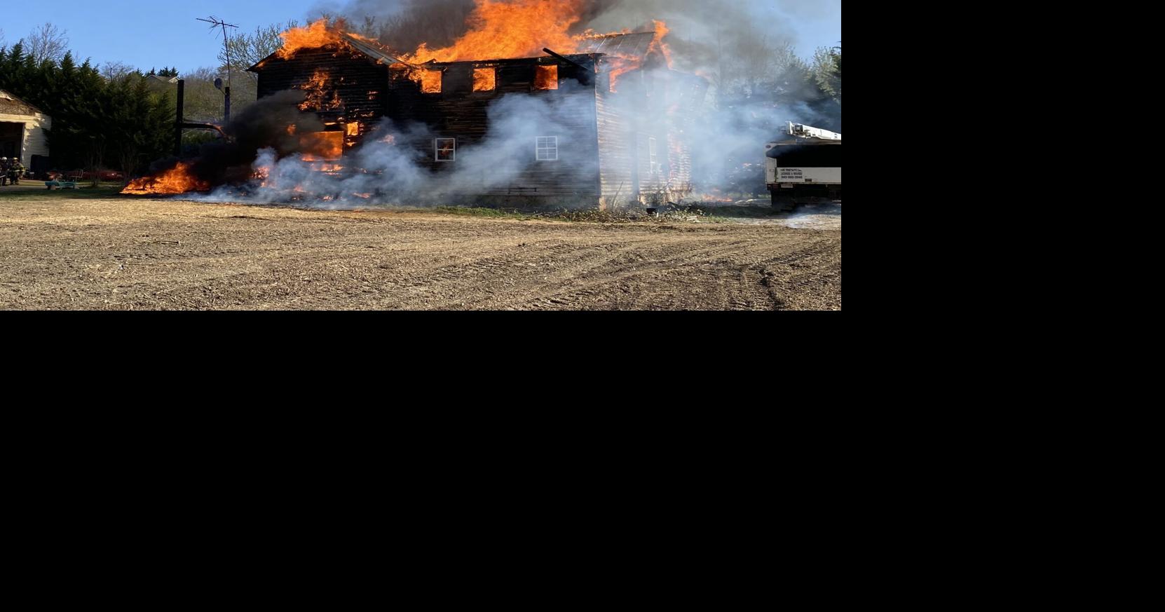 Resident displaced after fire ravages western Roanoke County home