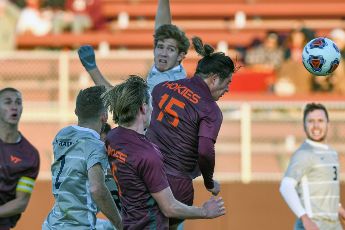Virginia Tech Beats New Hampshire In Ncaa Men S Soccer Tournament Virginia Tech Roanoke Com