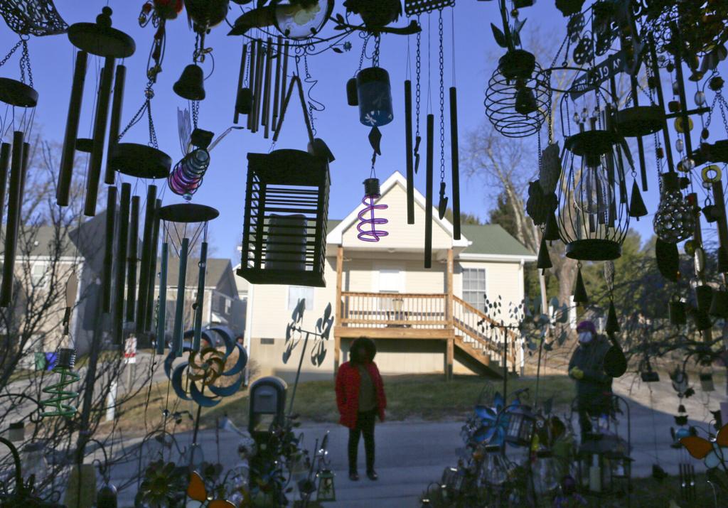 Watch Now Blacksburg Yard Comes Alive With Chimes When The Wind Blows Local News Roanoke Com