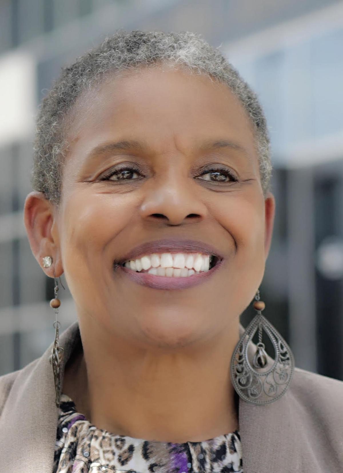 Incumbent challenger face off in Democratic primary for Roanoke clerk