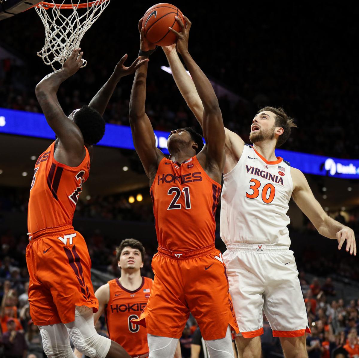 Virginia Tallies 65 39 Romp Over Virginia Tech Uva Roanoke Com