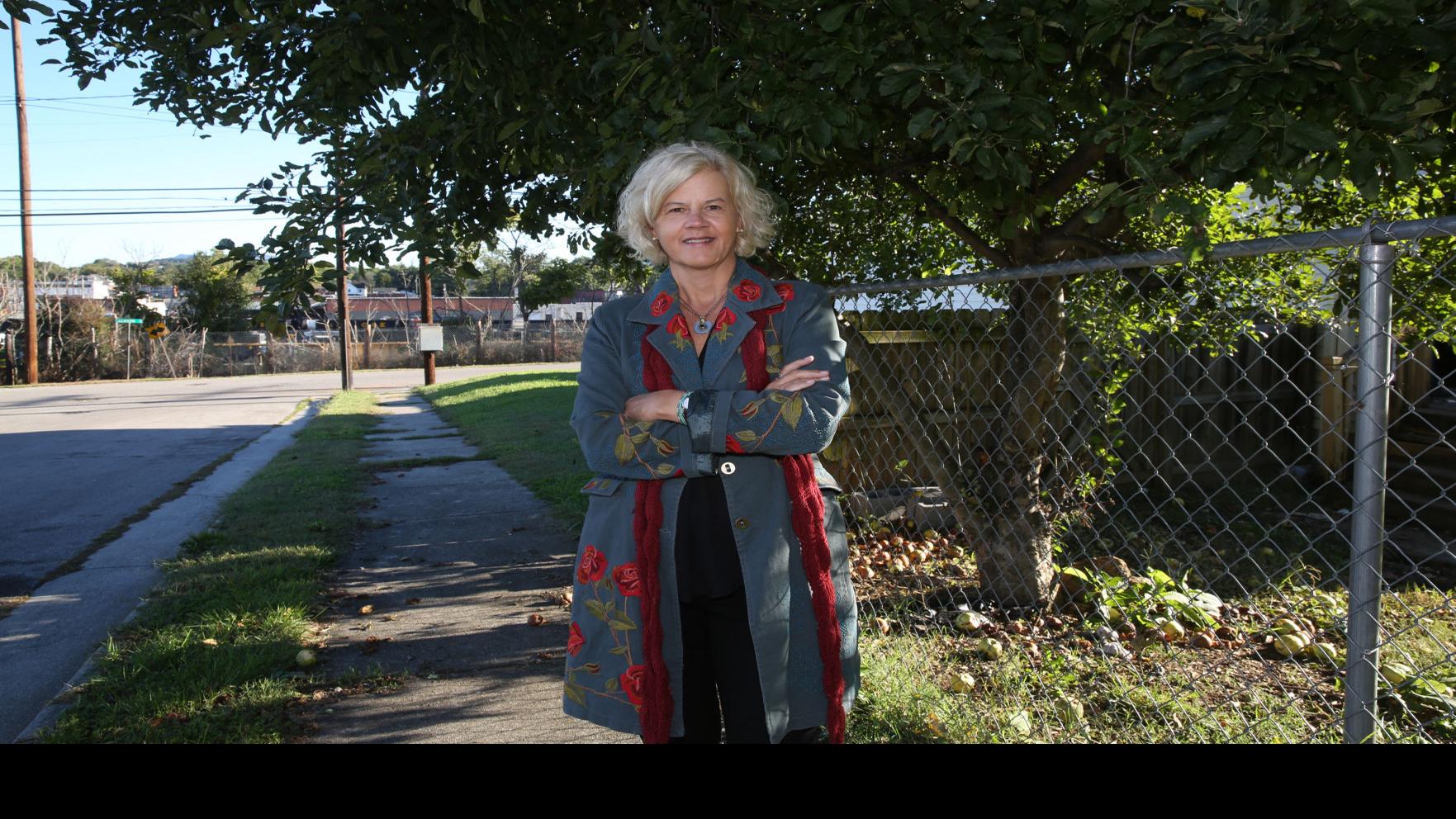 Beth Macy S Truevine Searches For The Truth Arts Roanoke Com
