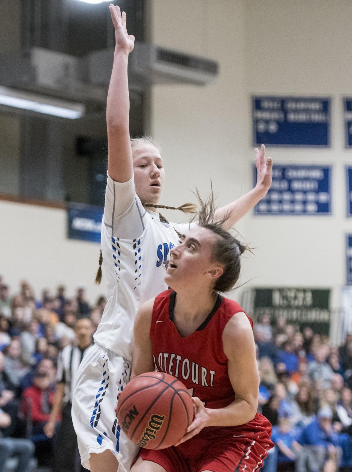 Class 3 Girls Basketball State Semfinals Spotswood Edges