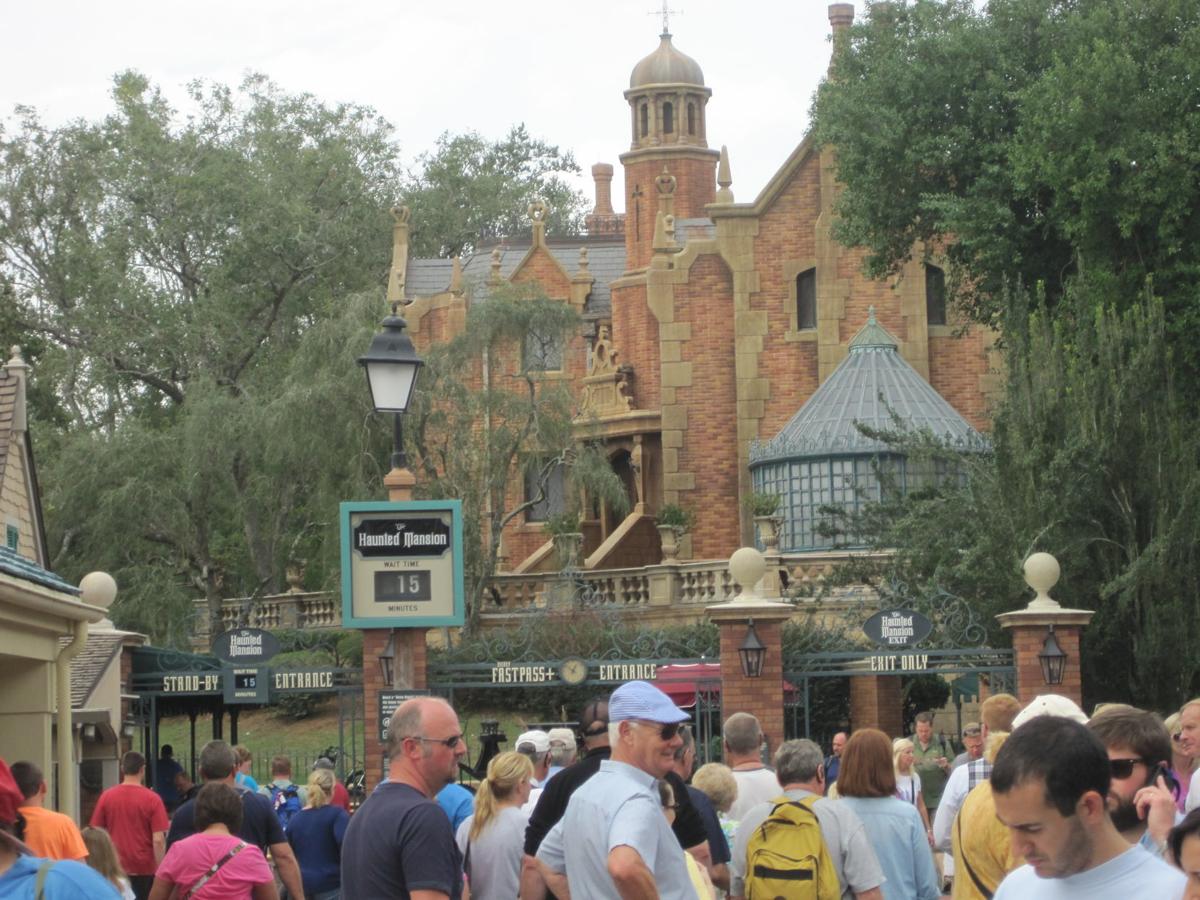 Dadline Disney World Vacation Doesn T Have To Make You Goofy Dadline Roanoke Com