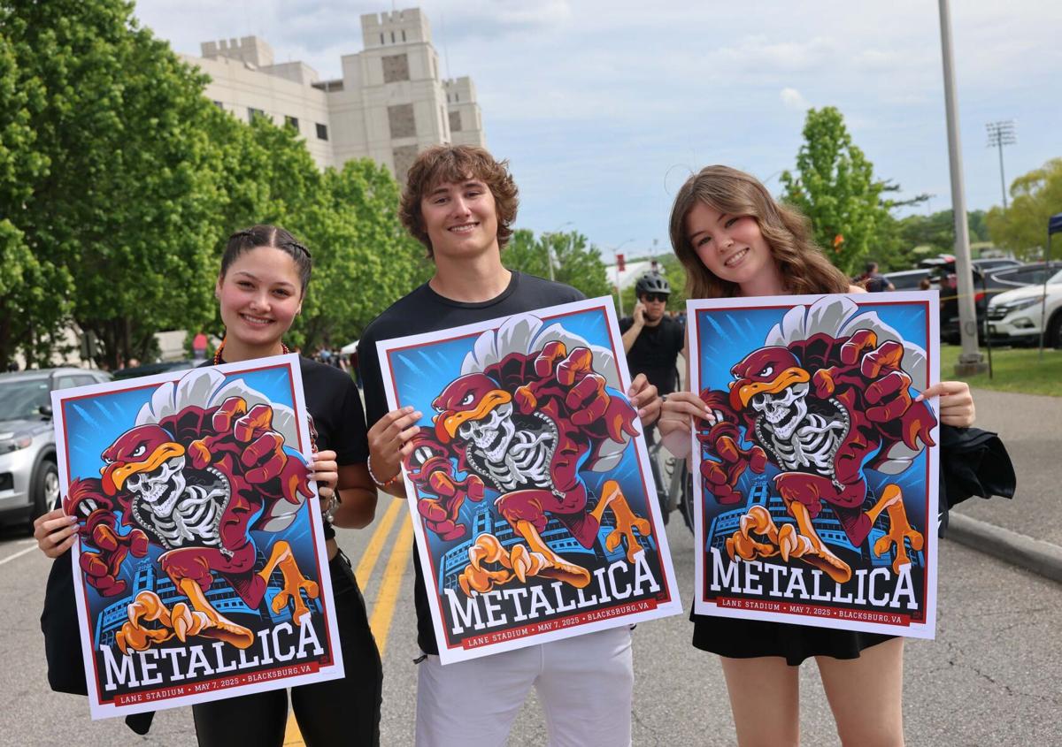 Fans preparing for Metallica concert
