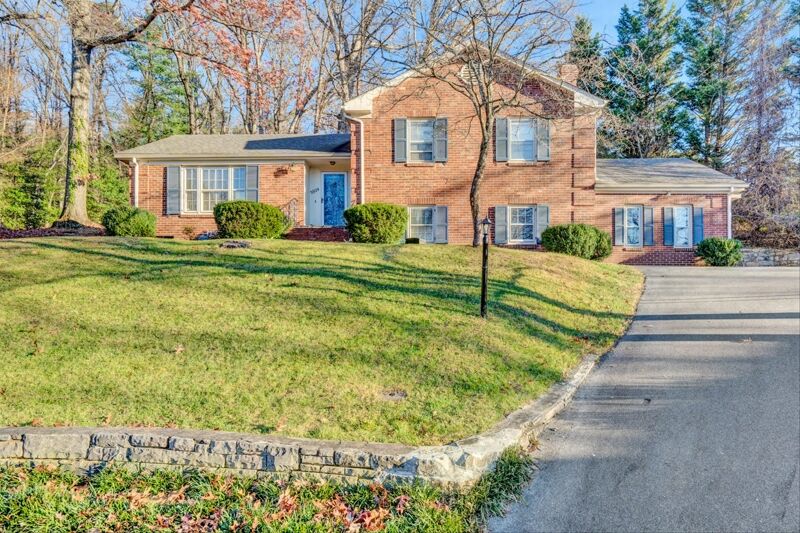 4 Bedroom Home in Roanoke 368,500