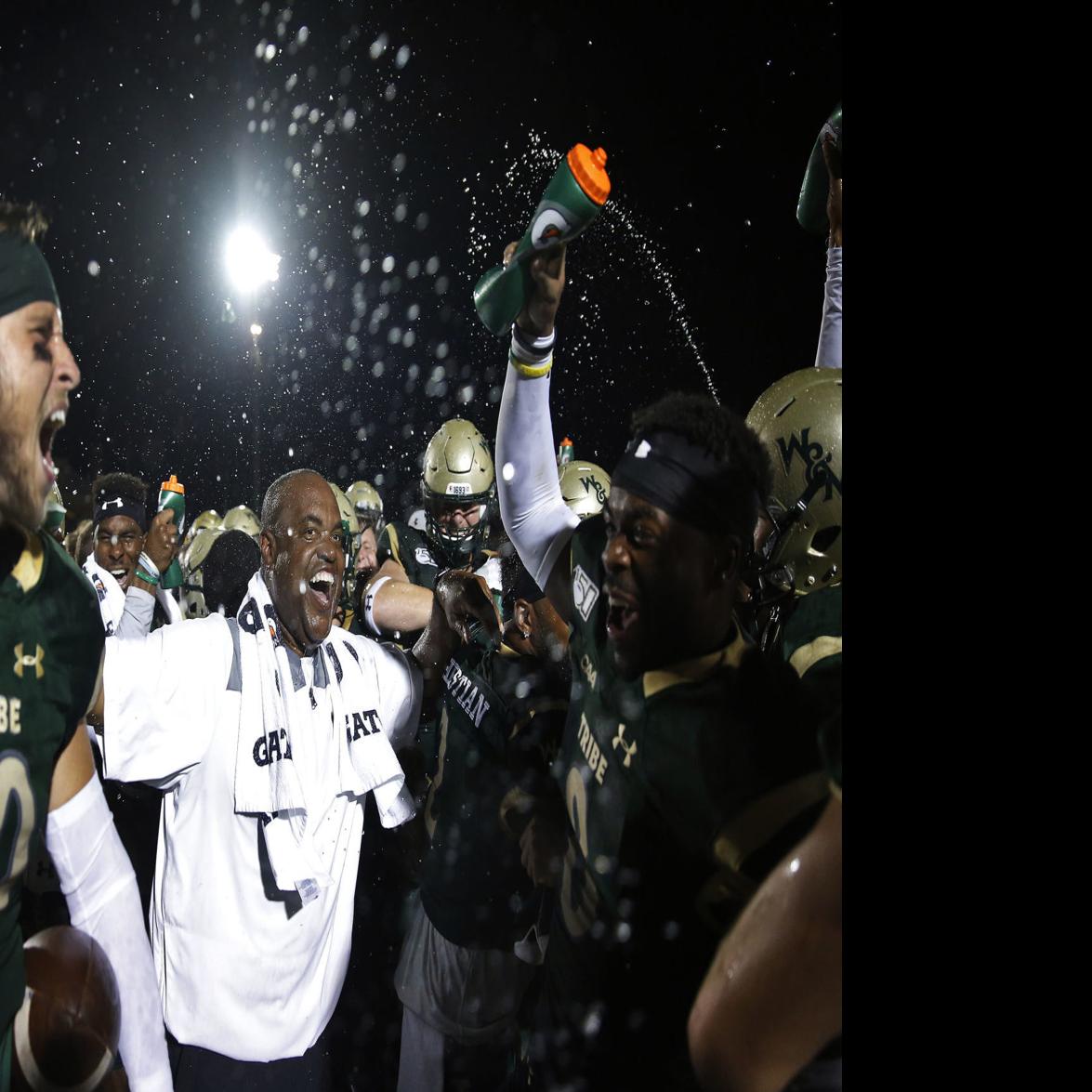 Uva Football Mike London Returns To Charlottesville As William