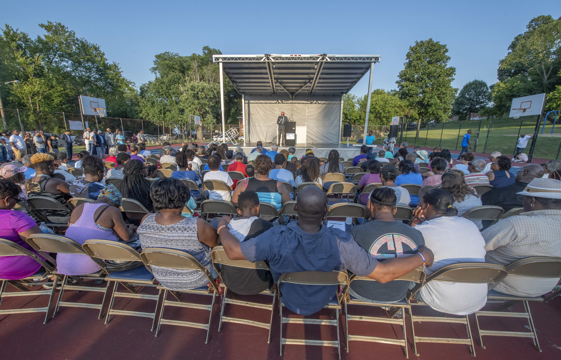 Guns down, prayers up Roanoke leaders implore peace after violence