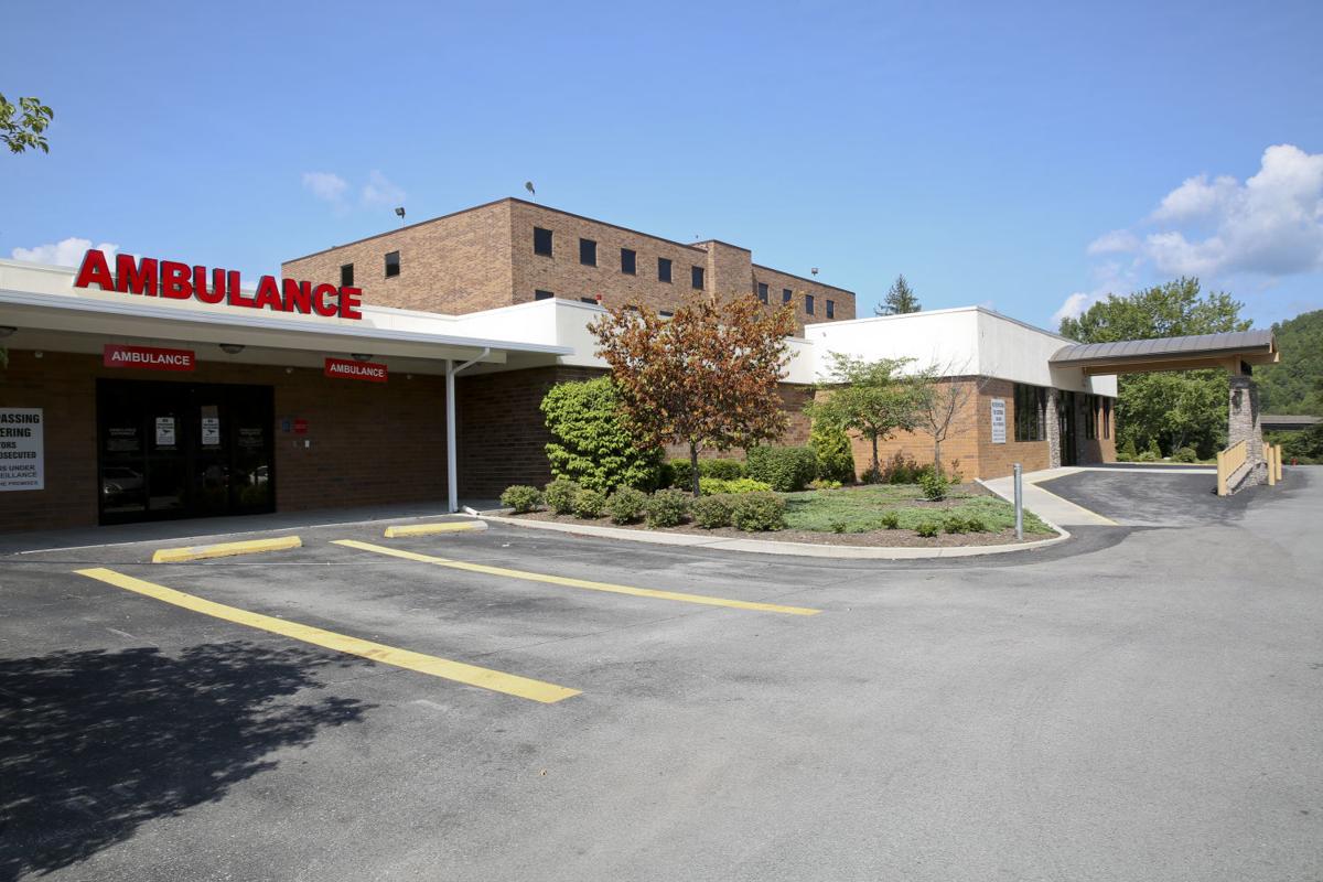Lee County hospital board seeks to ease concerns about health center  reopening