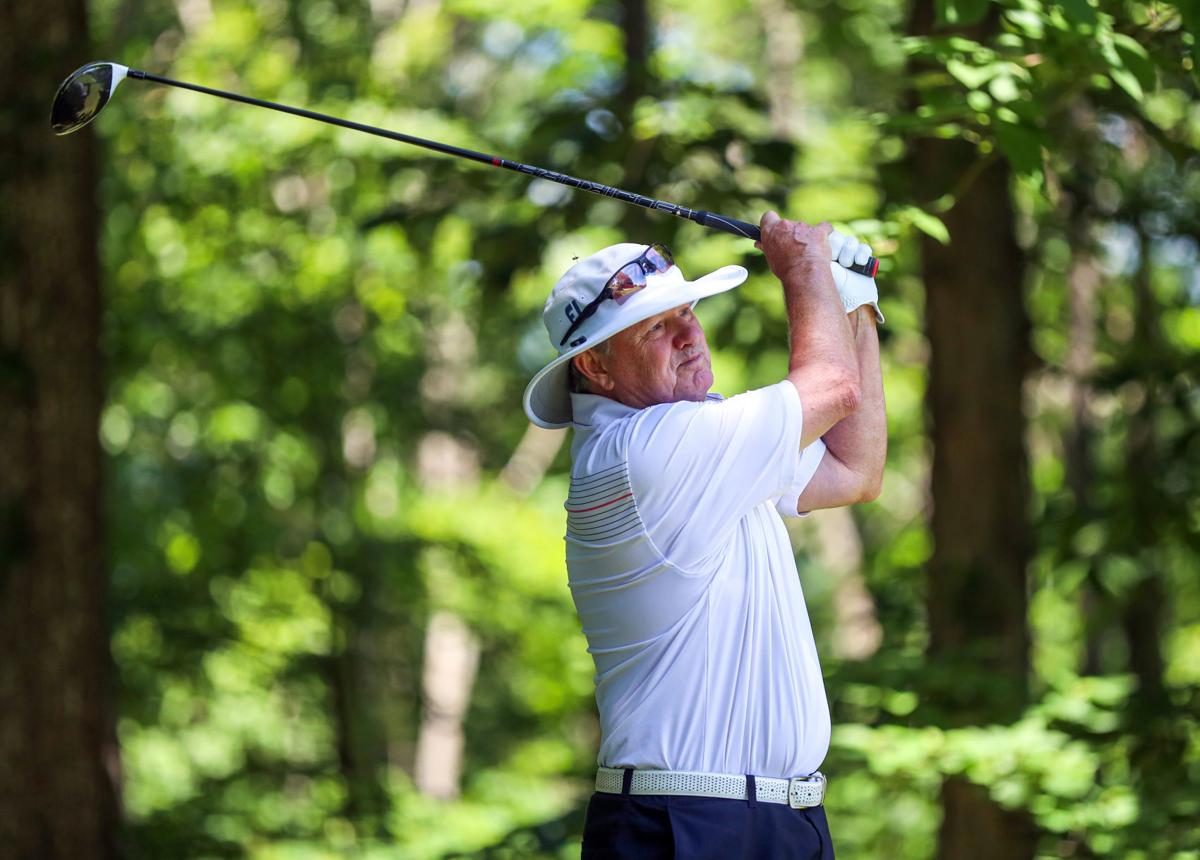 Expro Summers jumps out to early lead at Hall of Fame tournament