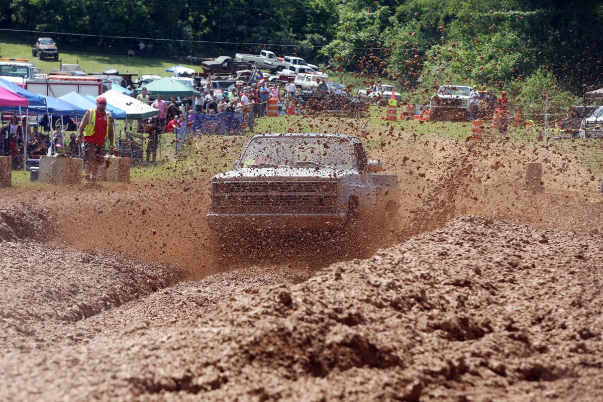 Photos Drivers Let Mud Fly For Giles County Fire Fighters Gallery Roanoke Com