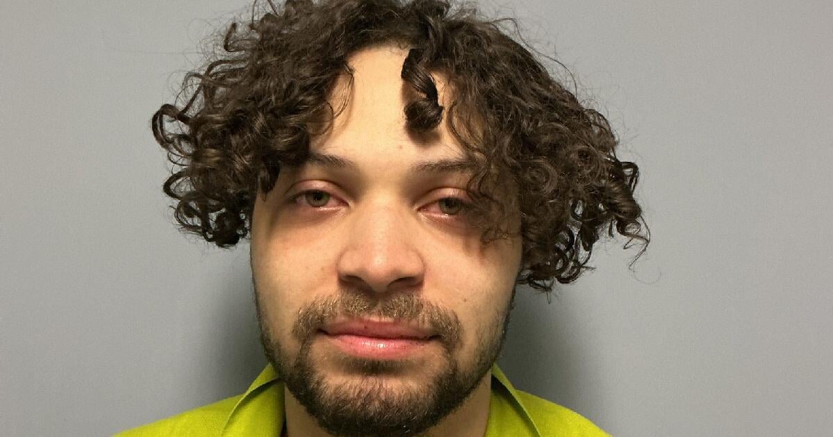 Roanoke police arrest man after Grandin shooting injures 2 people