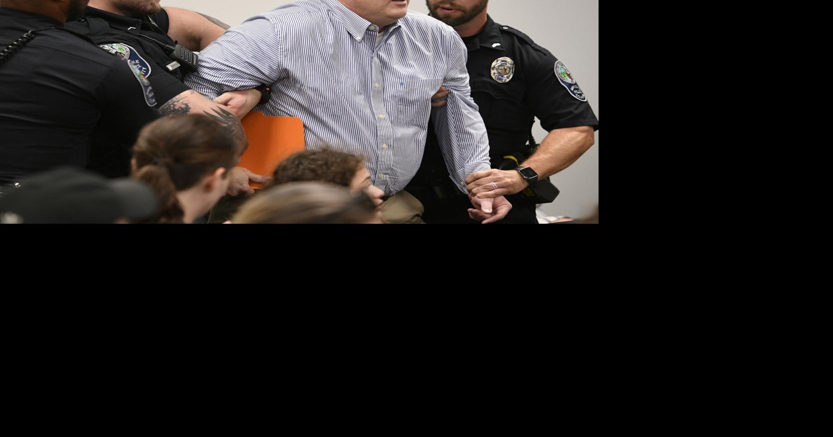 Man arrested at Roanoke County board meeting acquitted