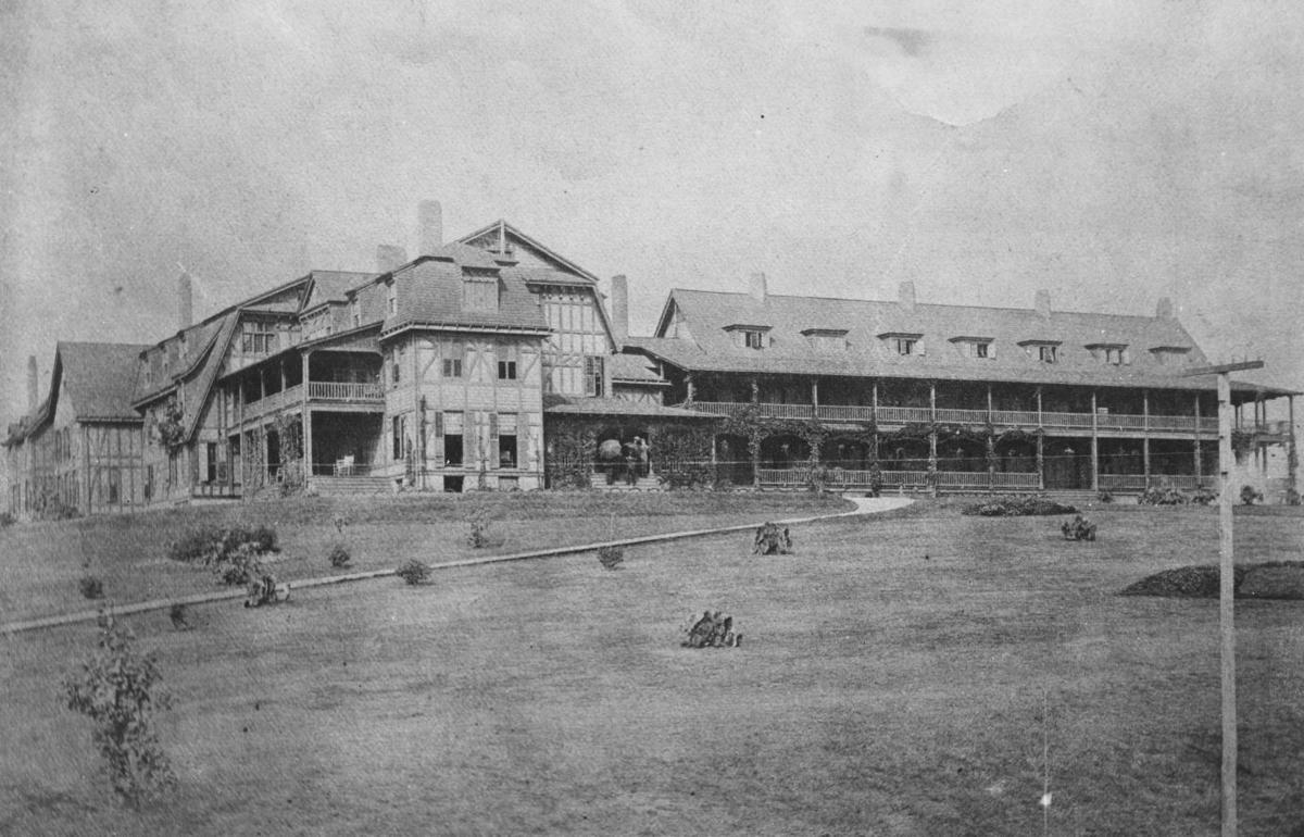 Photos Hotel Roanoke through the years