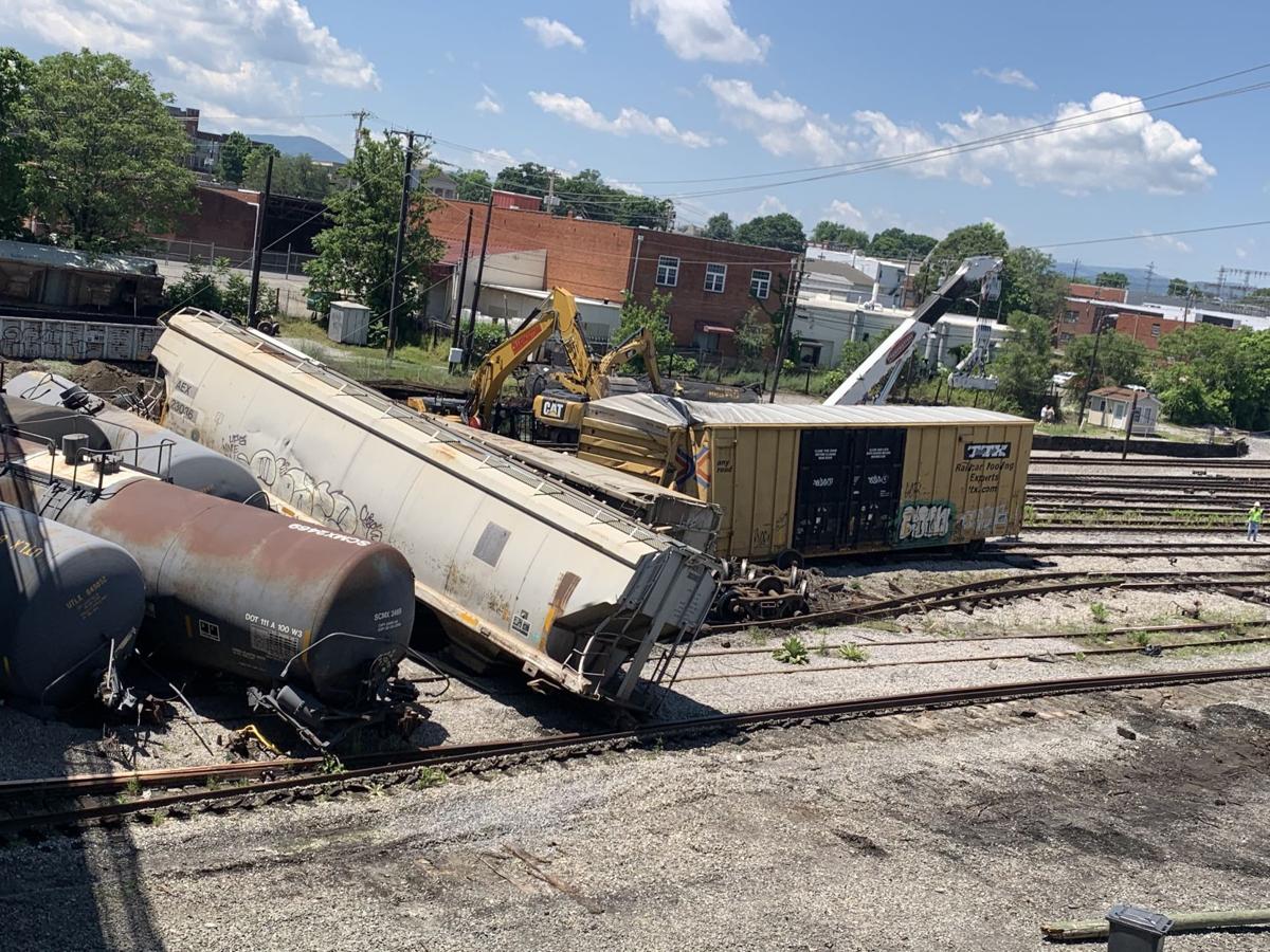 Watch Now Norfolk Southern train cars derail Sunday morning under