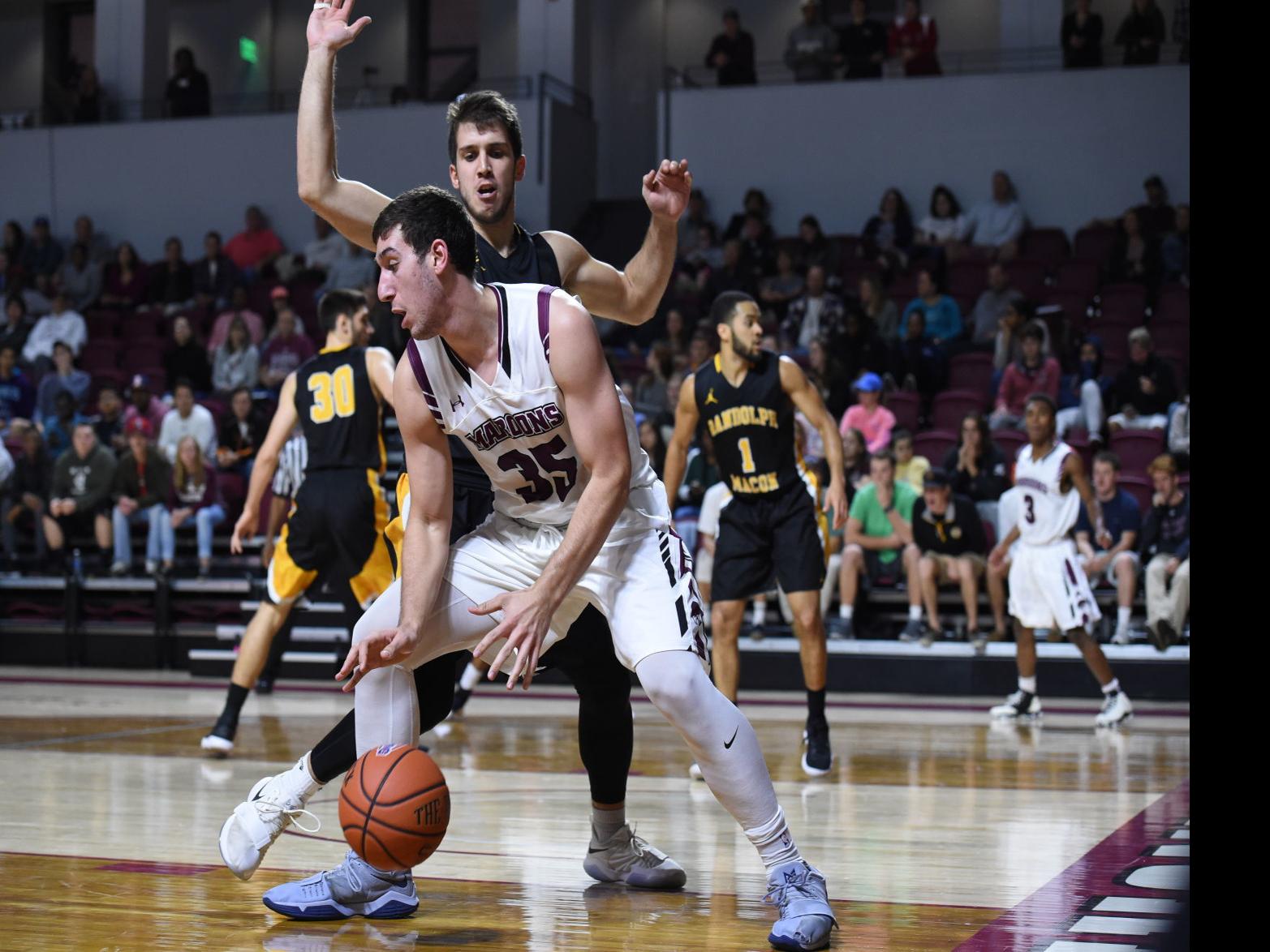 College Basketball Notebook Josh Freund A Force For Roanoke
