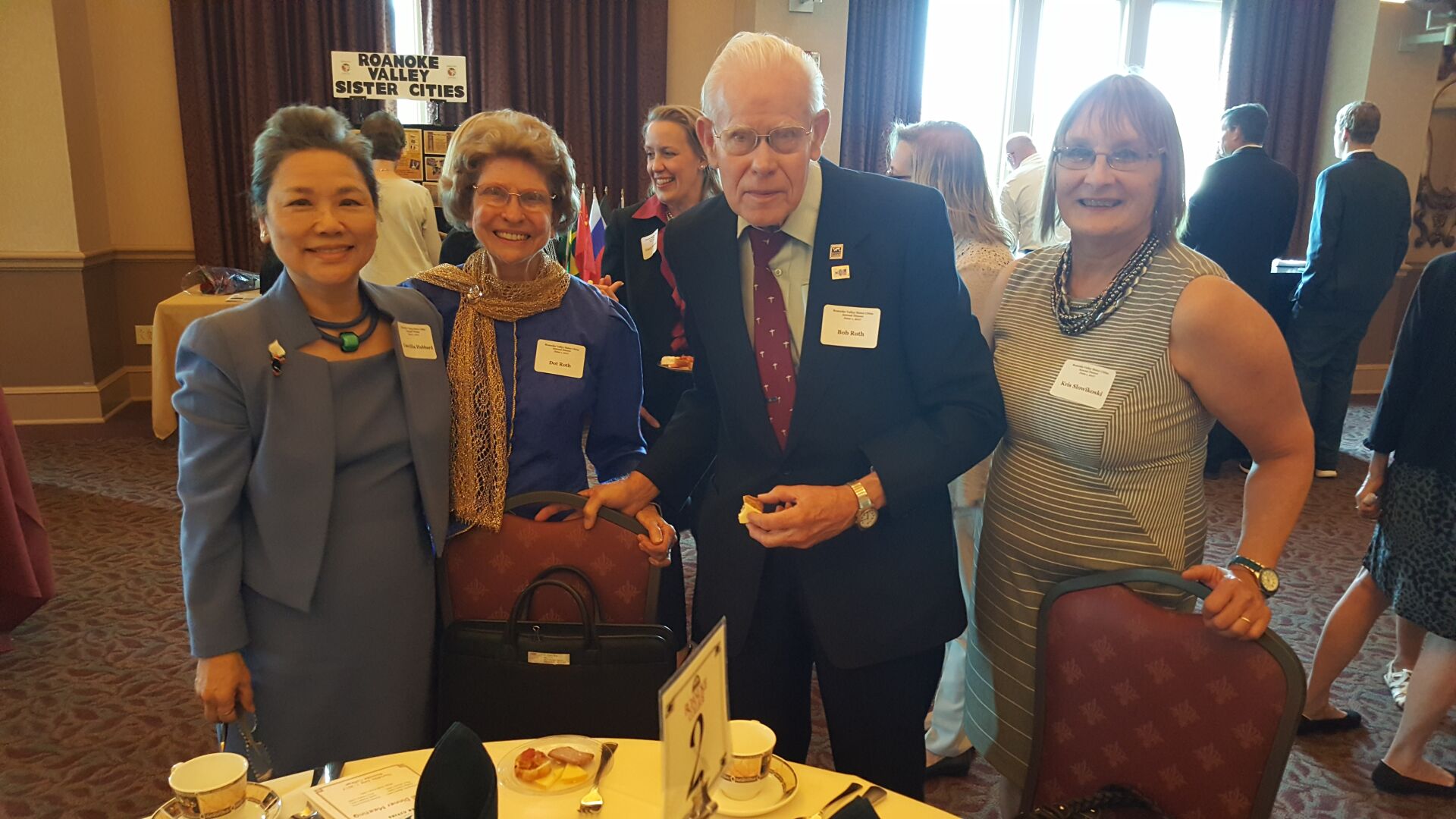 Robert Roth – surgeon, missionary, co-founder of Roanoke Valley Sister Cities – dies at 91 - Vimarsana News
