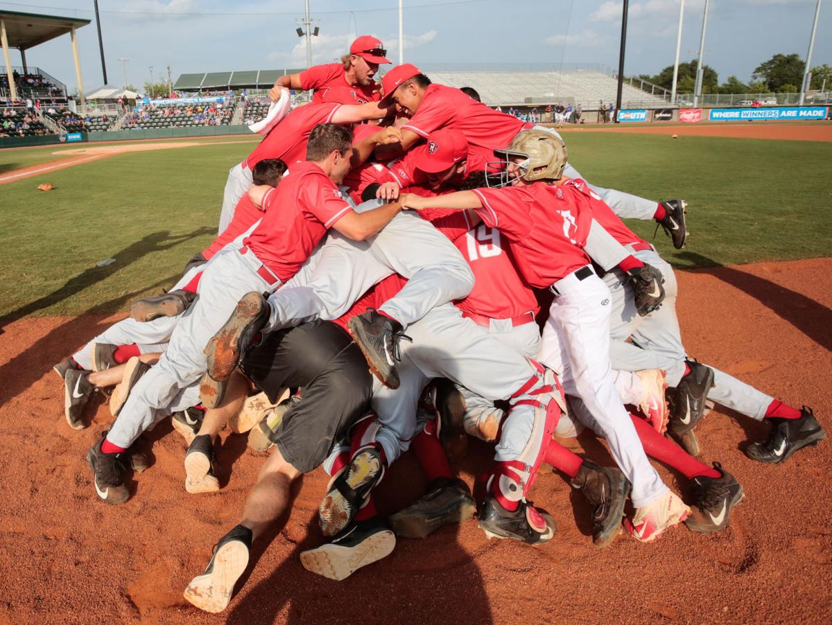 Georgia baseball flushed away in game one against Vanderbilt 9-2