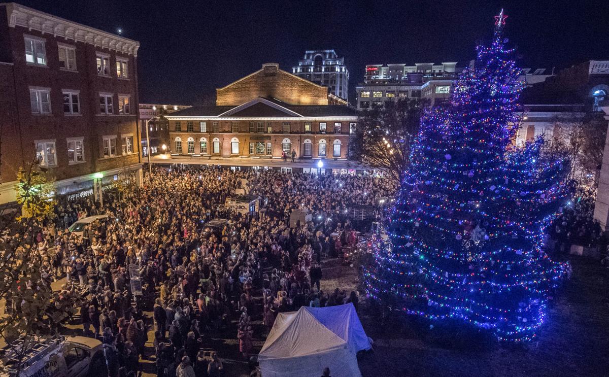 Photos Roanoke's tree lighting ceremony at Dickens of a Christmas