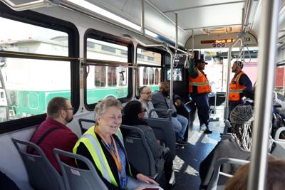 032625-roa-xx-electricbuses-02.JPG (copy)