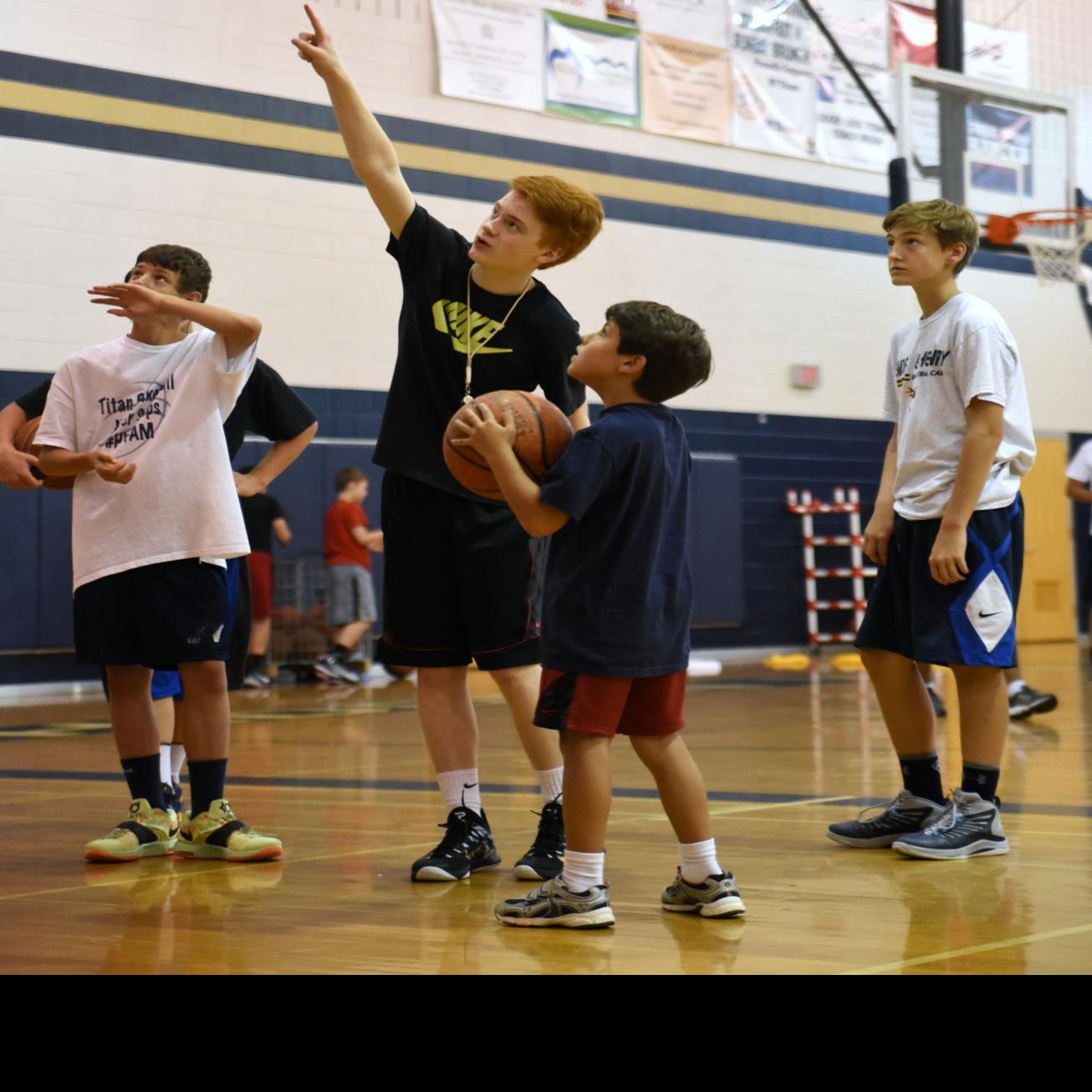Hidden Valley High School Boys Basketball Team Holds Camp For Future Titan Hopefuls Lifestyles Roanoke Com