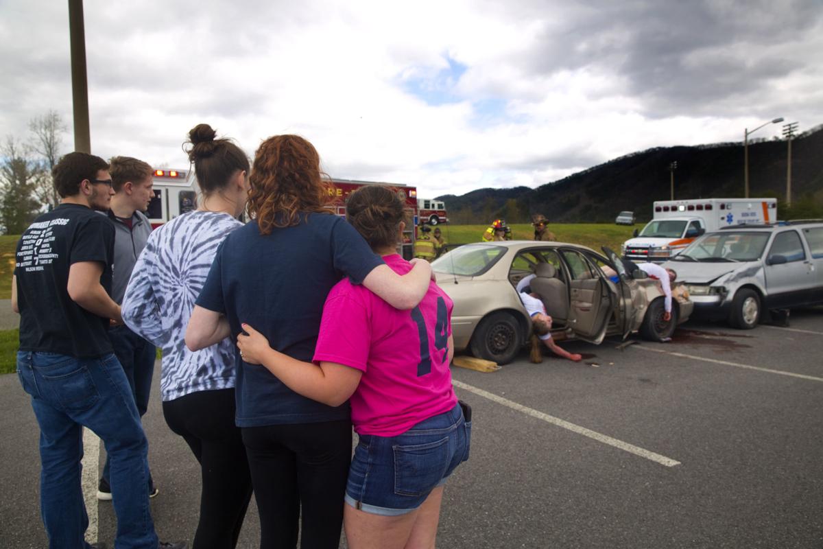 Buena Vista crash drama reminds prombound students of DUI dangers