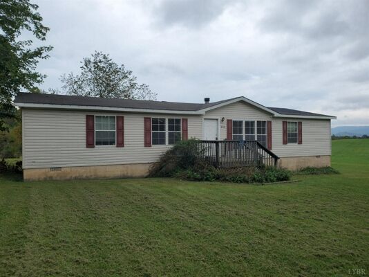 3 Bedroom Home in Moneta - $90,000