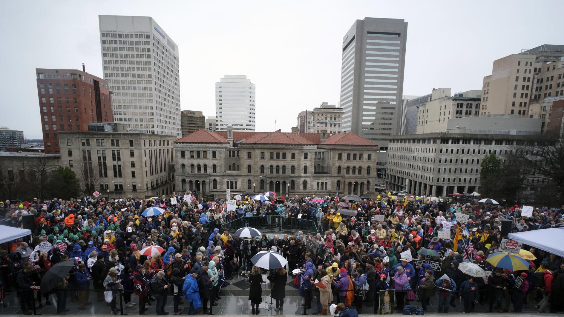 Va March For Life Rallies In Richmond As Some Abortion Restrictions About To Fall Roanoke Politics Government Roanoke Com Va March For Life Rallies In Richmond As Some Abortion Restrictions About To Fall Roanoke Politics Government Roanoke Com