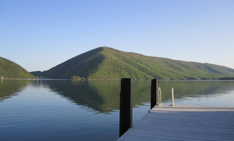 Lake Retreat Properties | Smith Mountain Lake Homes ...