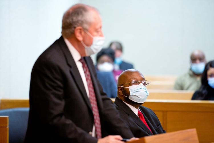 Prosecution presents fraud case against Roanoke Councilman Jeffrey