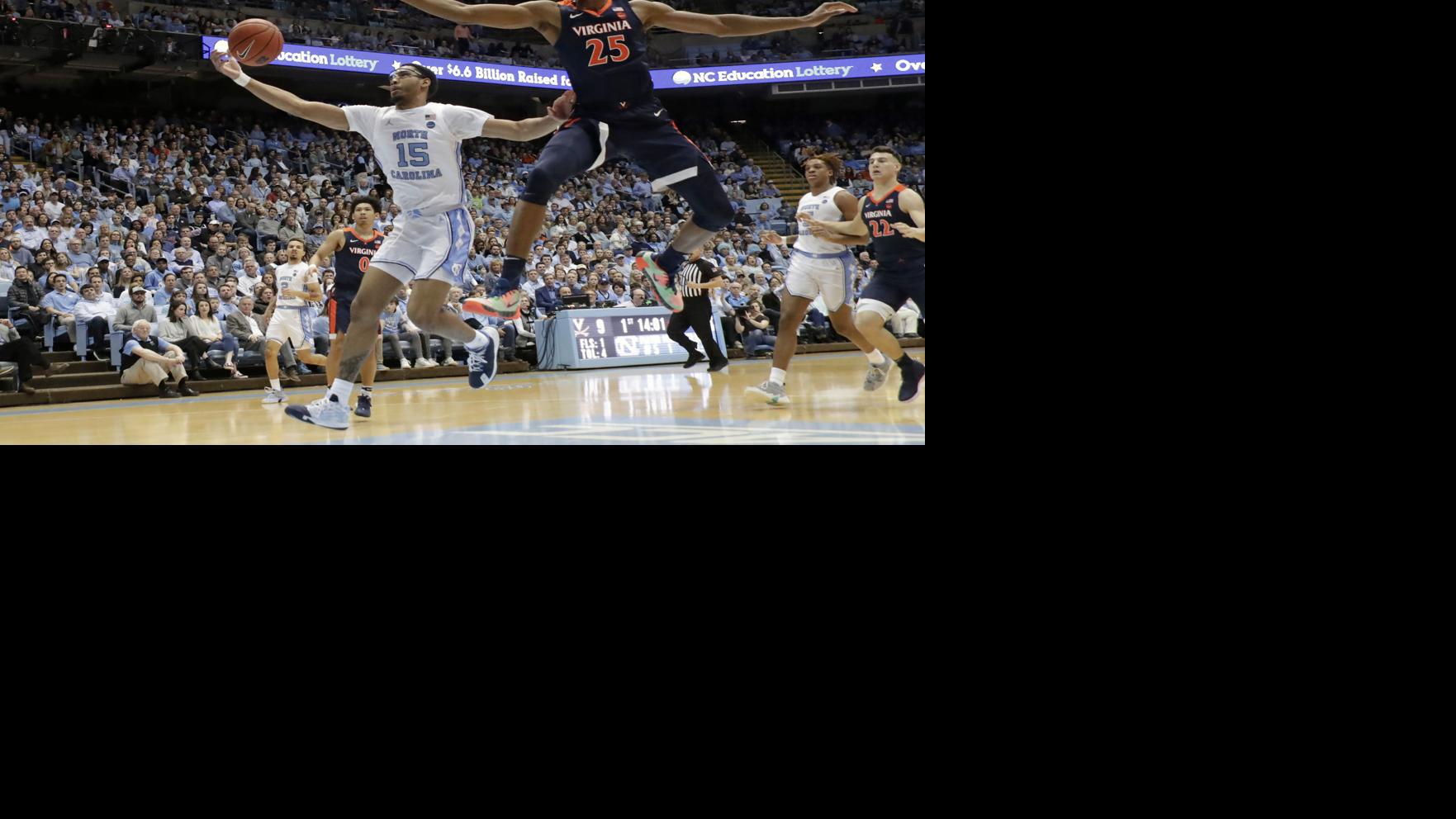 Uva Men S Basketball Cavaliers Woldetensae Hits Buzzer Beating 3
