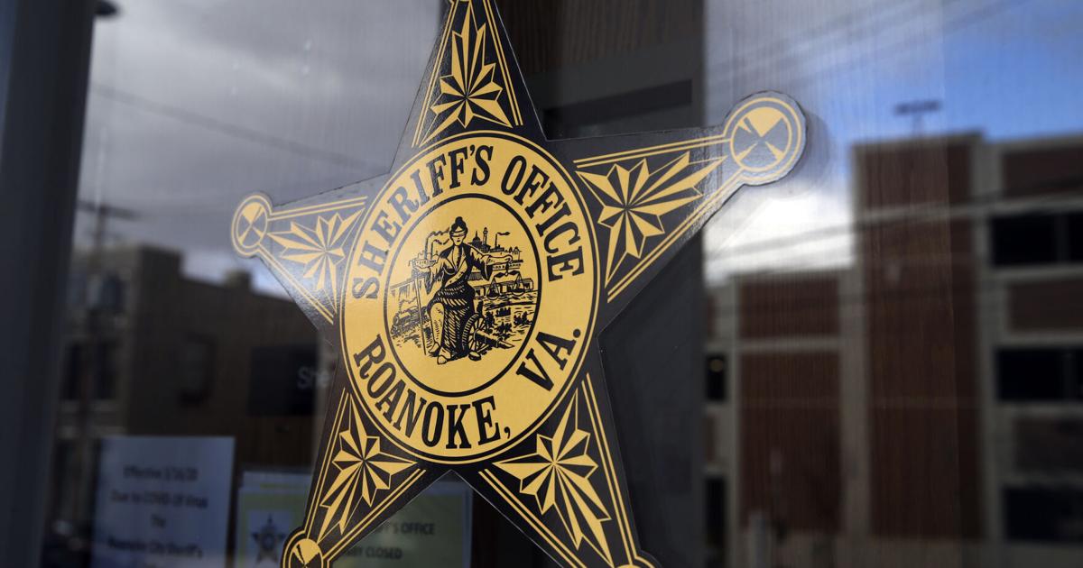 Roanoke jail inmate charged with murder after cellmate dies