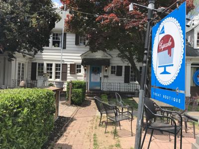 Business Intel Viva La Cupcake To Become Pastel Craft Bakery