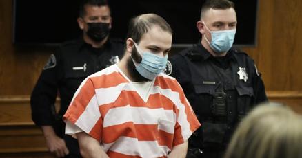 Judge Man accused of killing 10 at a Colorado supermarket is mentally competent to stand trial Judge Man accused of killing 10 at a Colorado supermarket is mentally competent to stand trial
