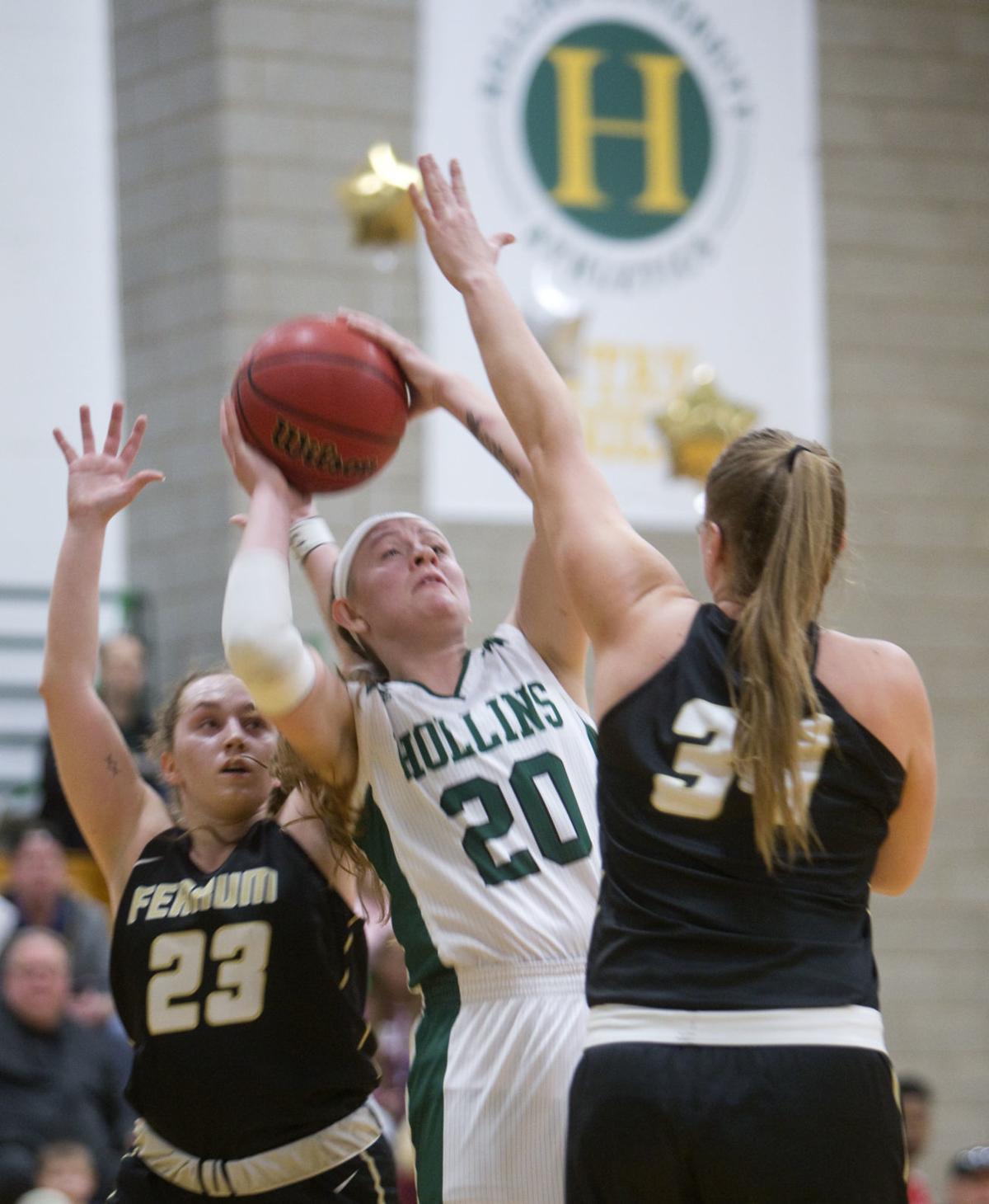 Hollins Basketball Team Revels In Crazy Season College