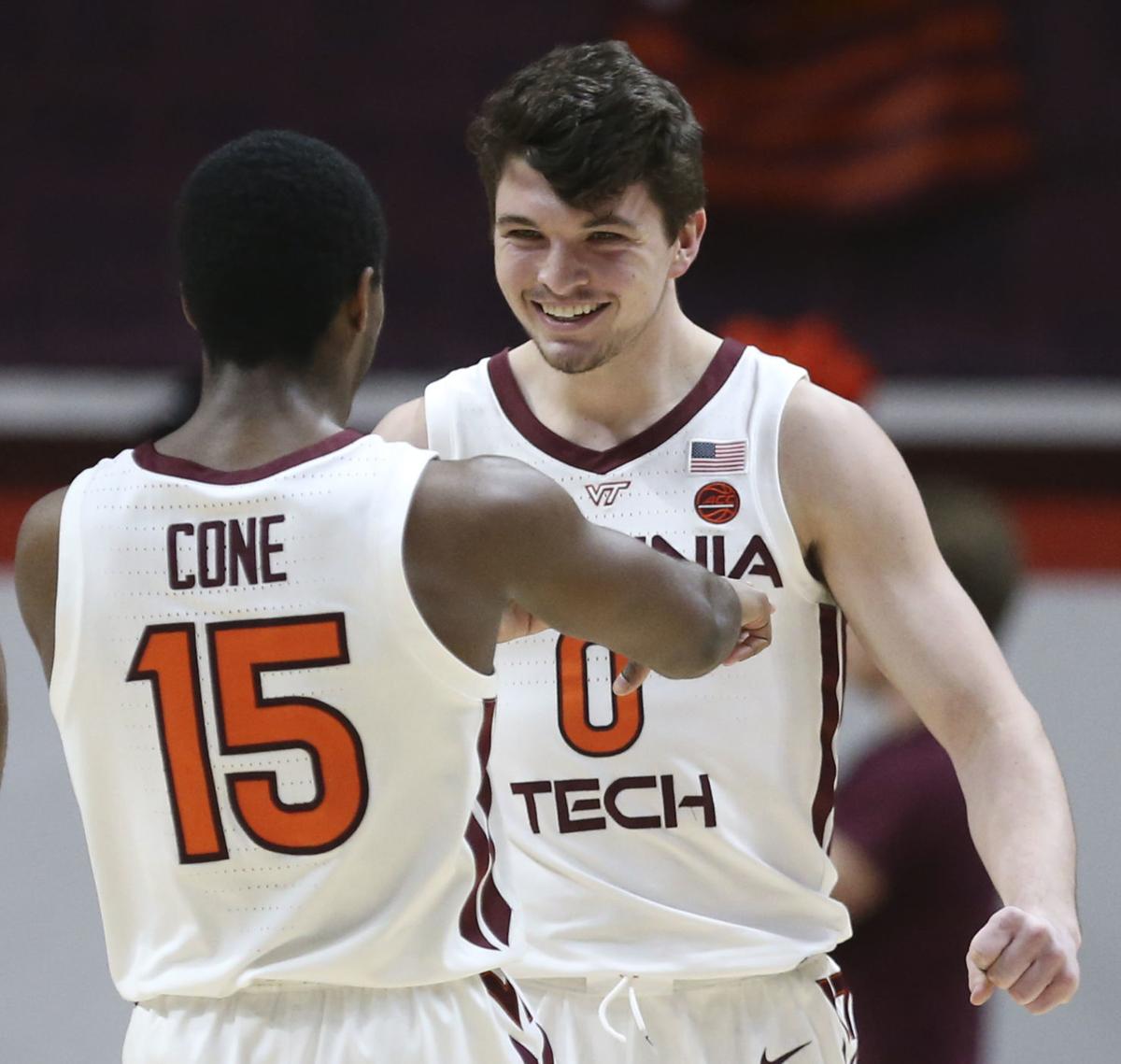 Virginia Tech Beats Clemson To End Four Game Skid Virginia Tech